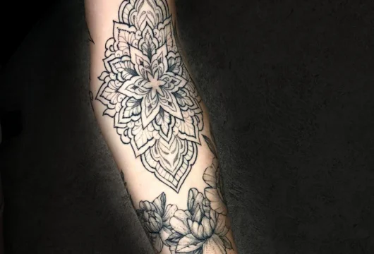 тату-студия сердолик фото 7 - tattooo.ru